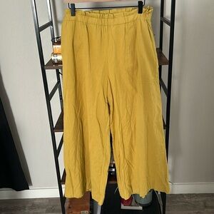 Mirth Cotton Linen Blend Cropped Wide Leg Paper Bag Waist Pants in Gilded Size L